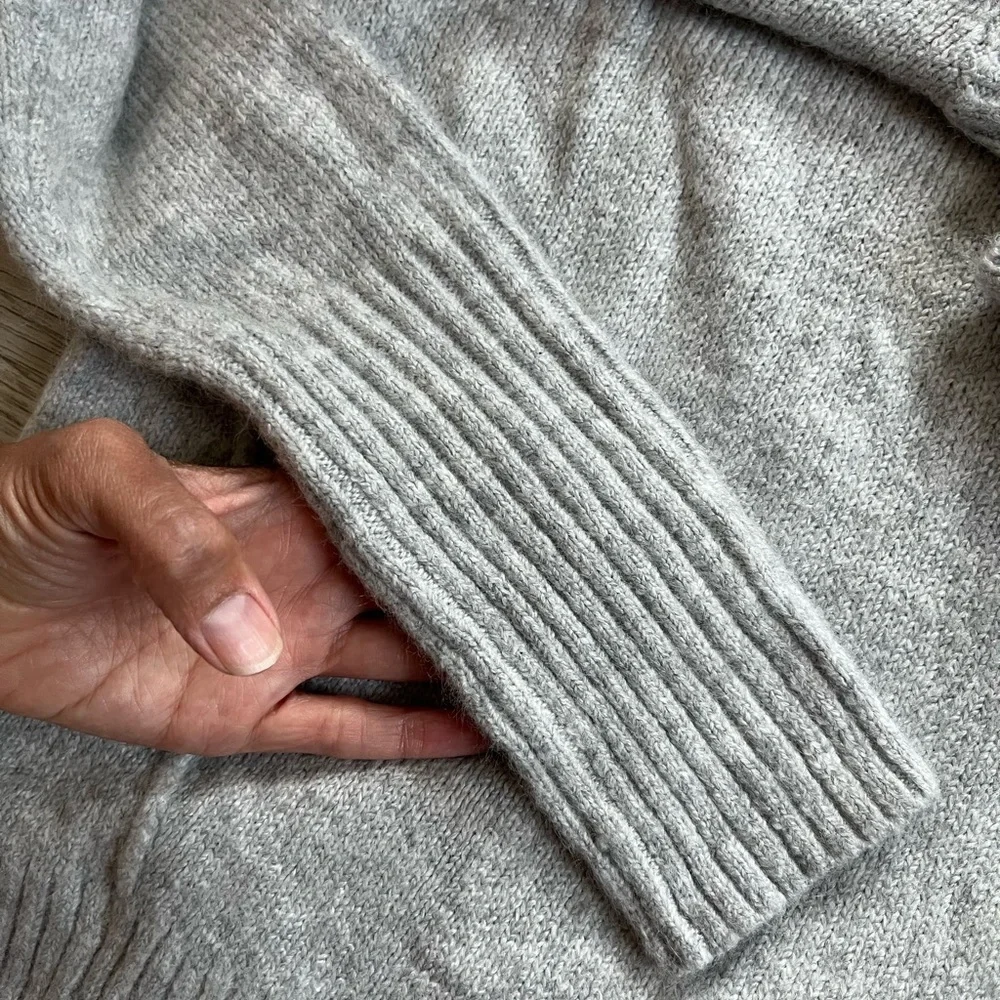 Gap cowl neck wool blend sweater size XS